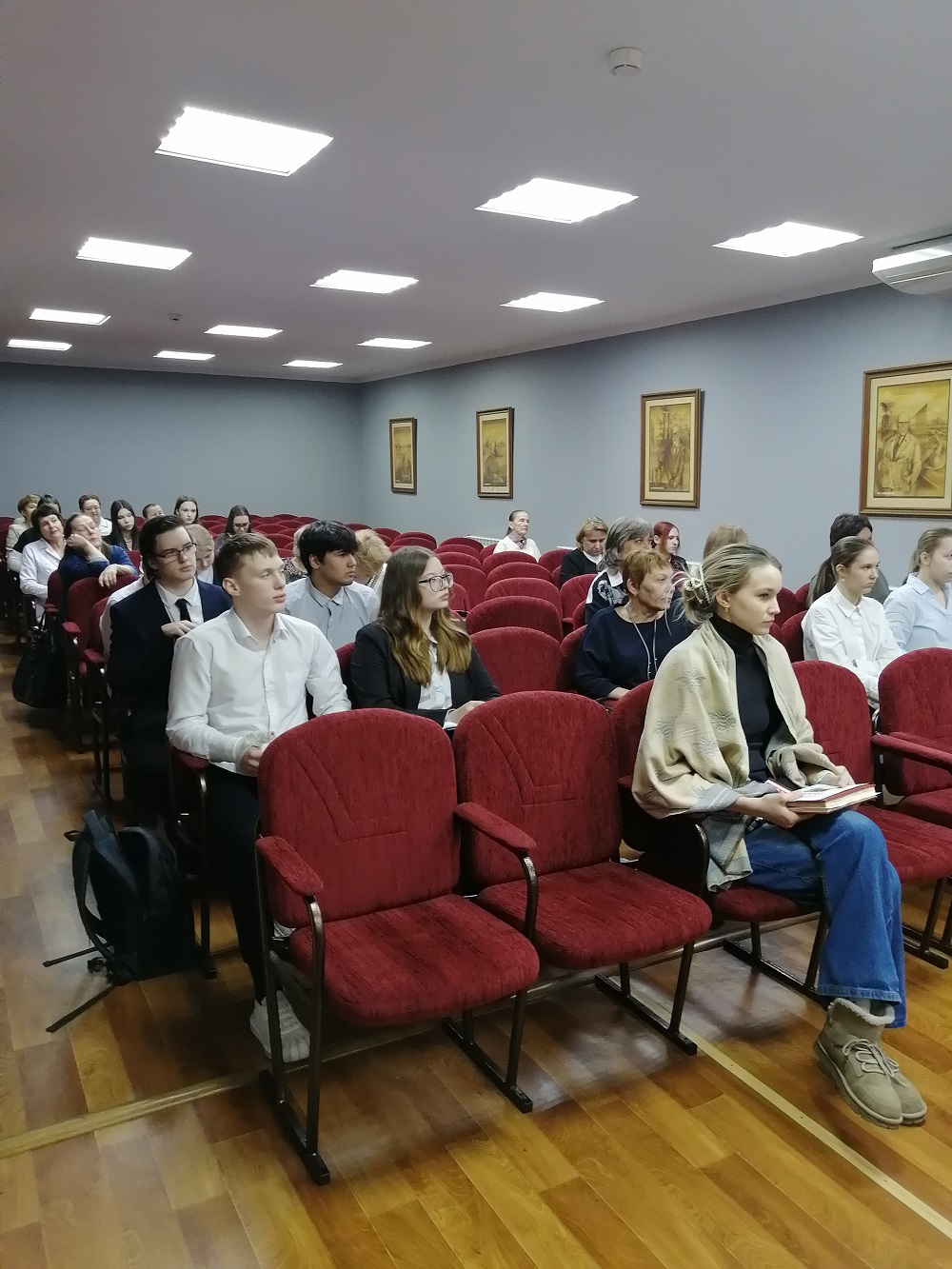 fotoreportazh konferenciya 2025 32